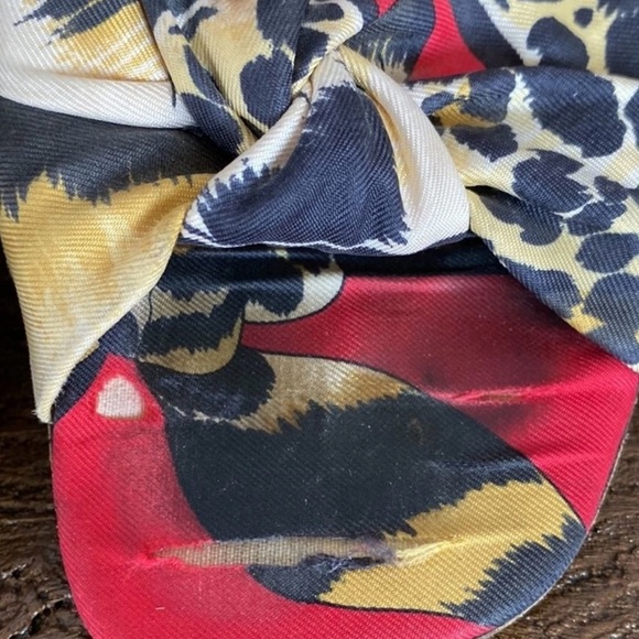 Vintage Stuart Weitzman colorful Animal Print Kitten Heels - Picture 4 of 11